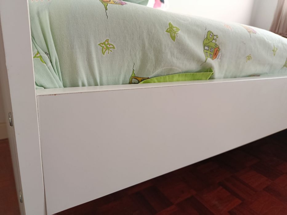 Cama IKEA singular