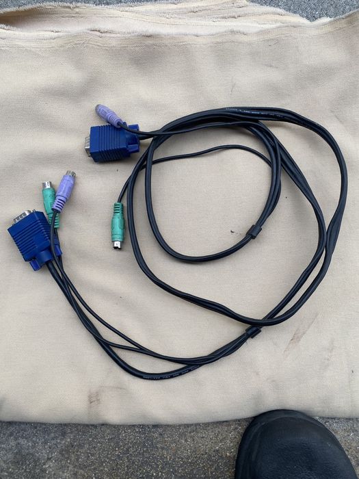 Cabos de ligação ps2/vga