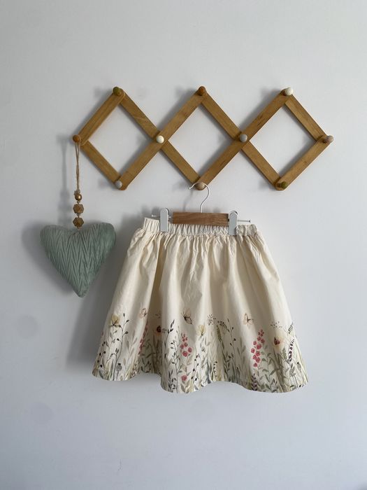 Spódnica friends kremowa 128 motyle kwiaty jak newbie