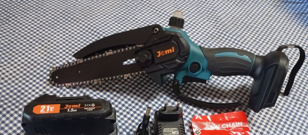 Cerra eléctrica de 21v de 6" nova