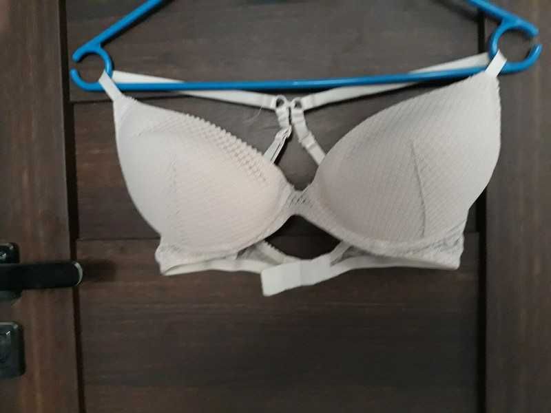 Koronkowy biustonosz push-up H&M