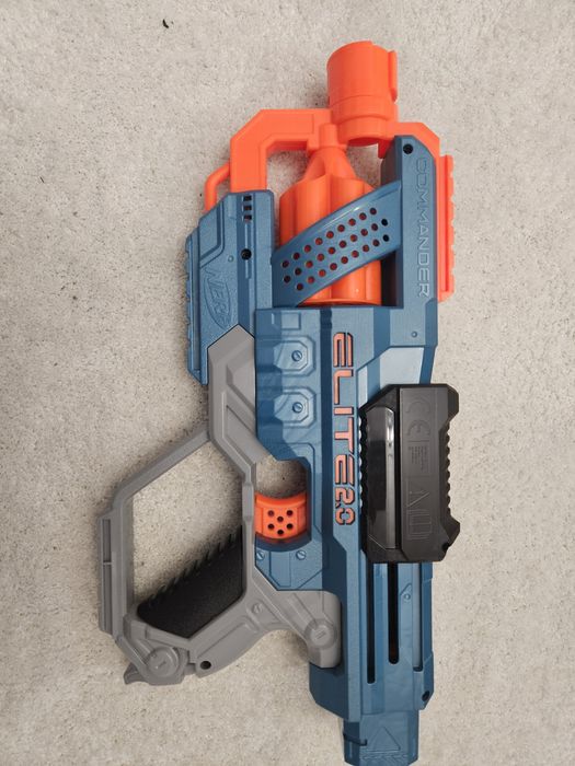 Pistolet Nerf elite 2.0  Commander + strzałki