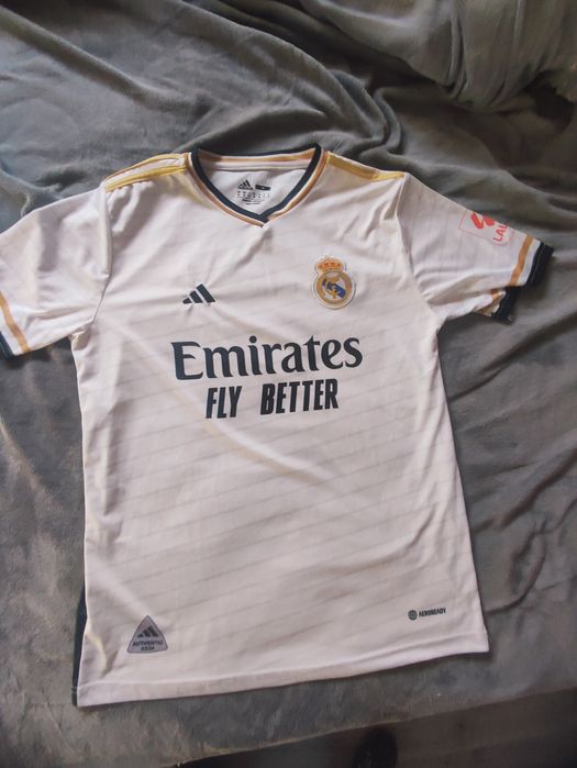 Футбольна футболка real Madrid