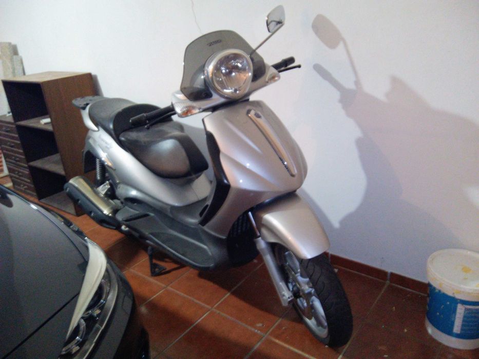 Piaggio Beverly 500