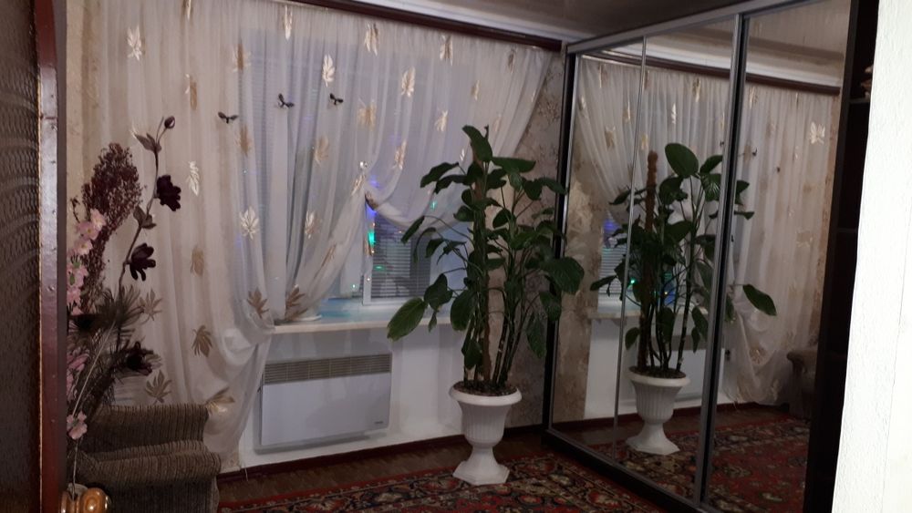 продам 4-х ком.квартиру г. Новоукраинка, Кировоградская обл.