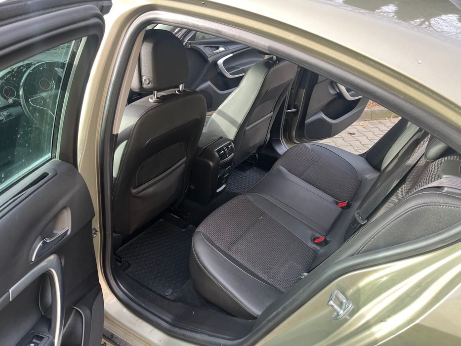 Sprzedam Opel Insignia 2.0
