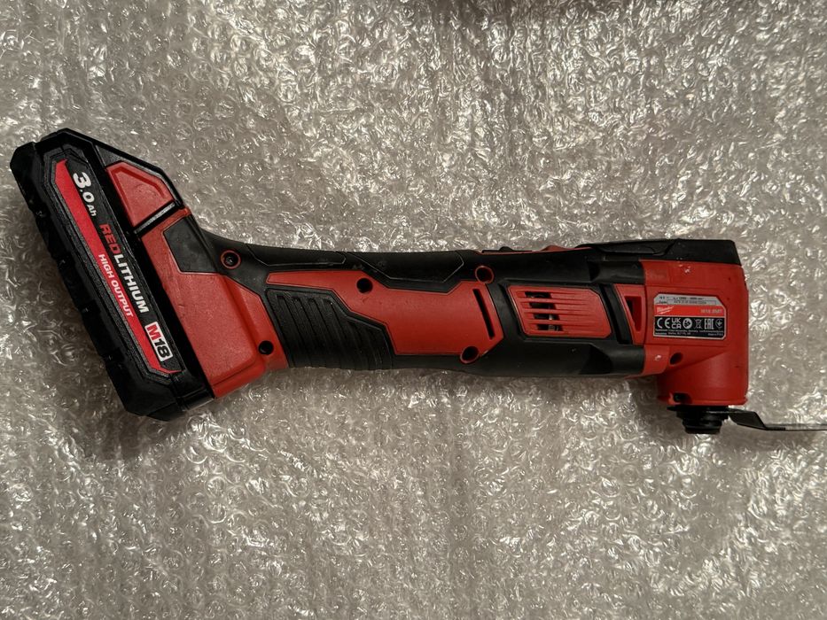 Milwaukee M18 8MT