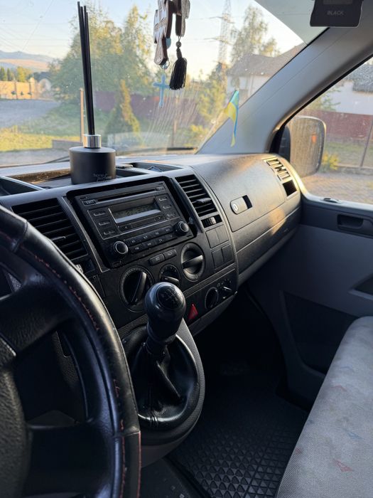 Volkswagen t5 1.9 tdi продам дизель довга база т5 транспортер transporter фольсваген