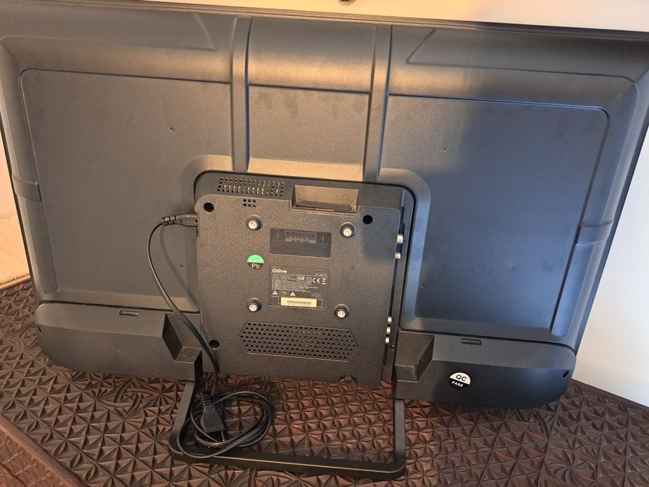 Vendo TV Qilive HD Smart