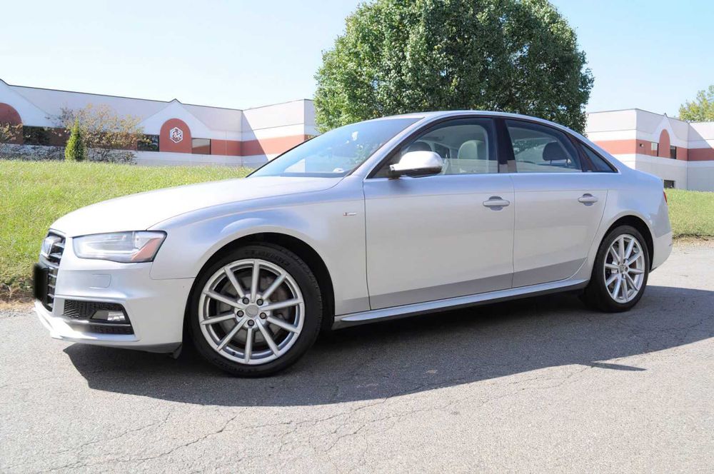 Audi A4      2015