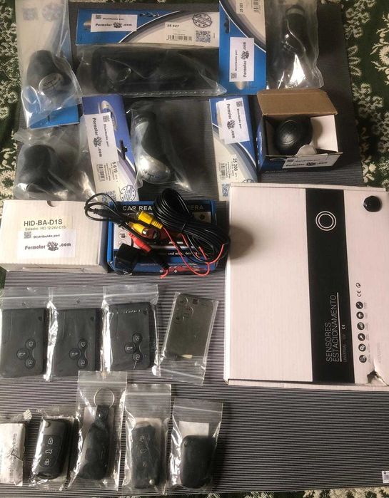 Lote de Acessórios Auto