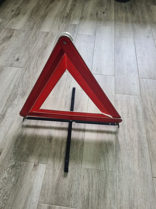 Triângulo  automóvel