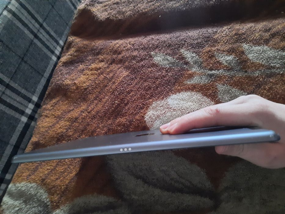 Продам Ipad(айпад)7