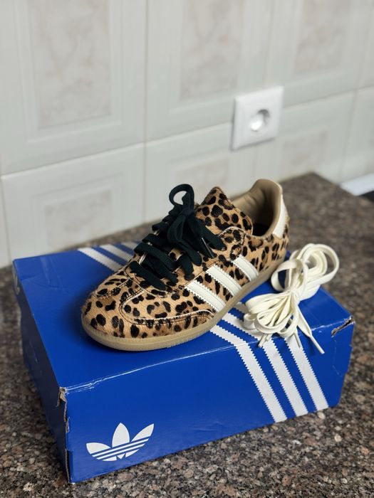 Adidas samba og NOVOS