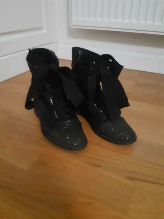 Buty botki trzewiki Schwartz 38