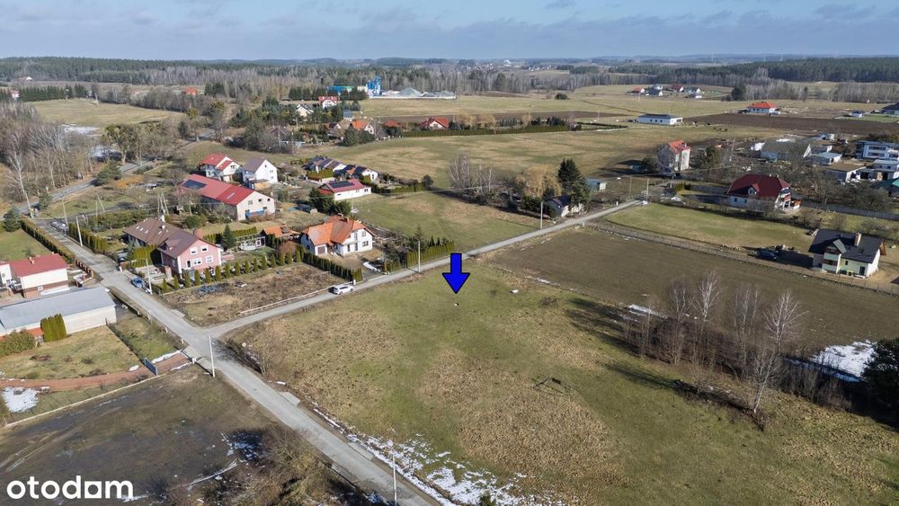 Działka budowlana w Lipowej Górze Wschodniej- utwardzona droga i media