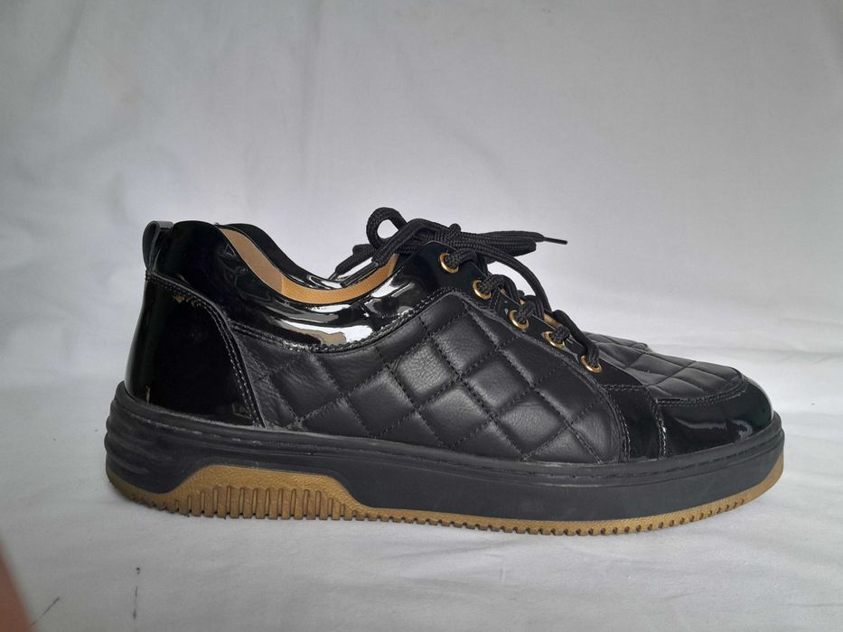 Sprzedam sneakersy damskie Leandro Lopes