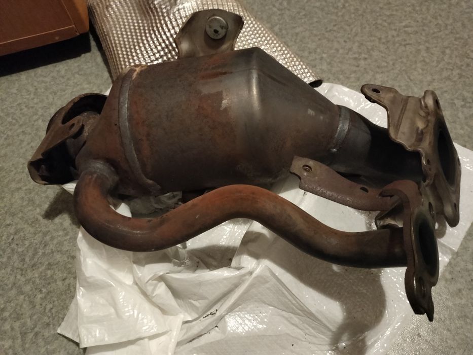 Katalizator Toyota Corolla 1.5  2020-2026, Yaris OEM
