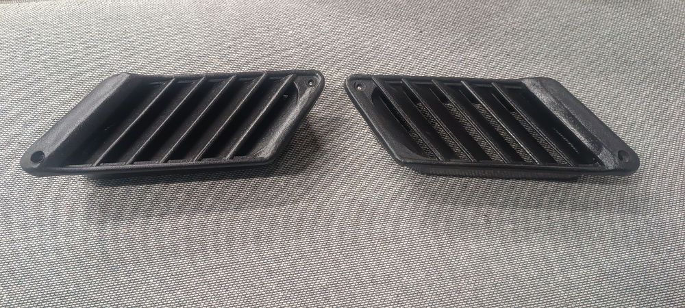Fiat 126p osłony wlotów powietrza rekiny nowe pod mały wlot ST nowe
