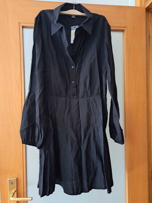 Vestido de cor preta 42 Primark
