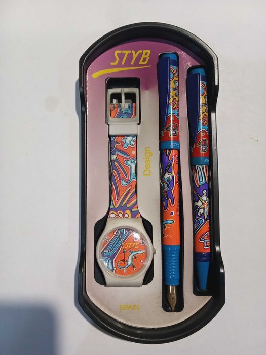 12 Conjuntos Caneta Esferográfica e Relógio