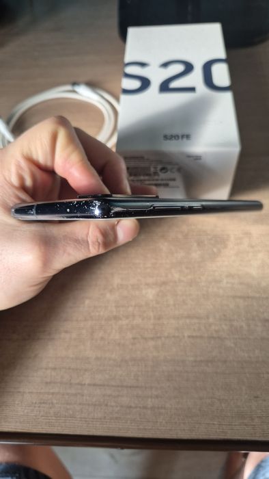 Samsung S20 FE 128Gb