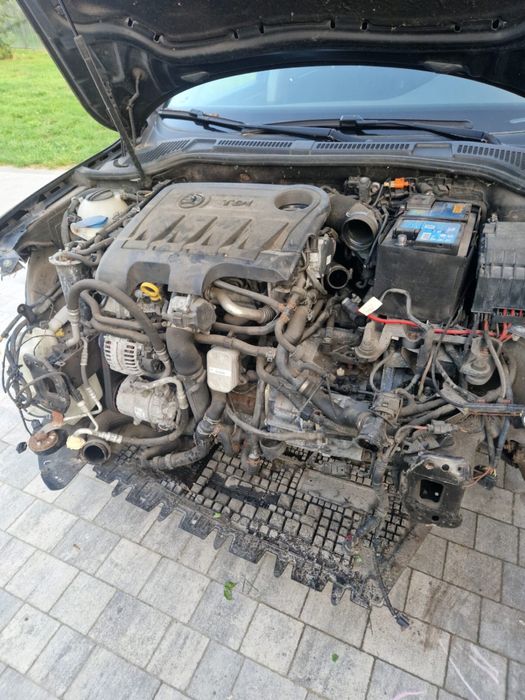 Silnik skoda superb  CFG 2.0 TDI audi seat vw