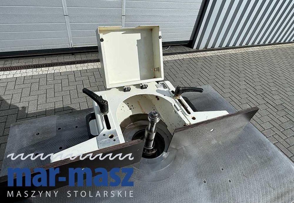 Frezarka dolnowrzecionowa SCM Formula T60F