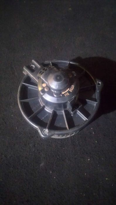 Motor Da Sofagem Mitsubishi L 400 Caixa (Pd_W, Pc_W, Pb_V, Pa_W, Pa_V)