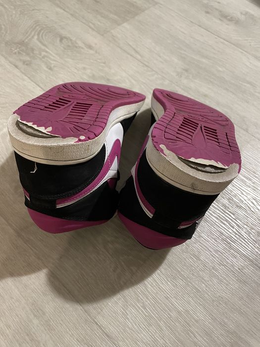 Кросівки жіночі Nike