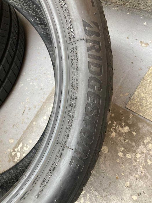 Літні шини 275/40...315/35 R21 * RFT Bridgestone Alenza 001 107Y * RFT