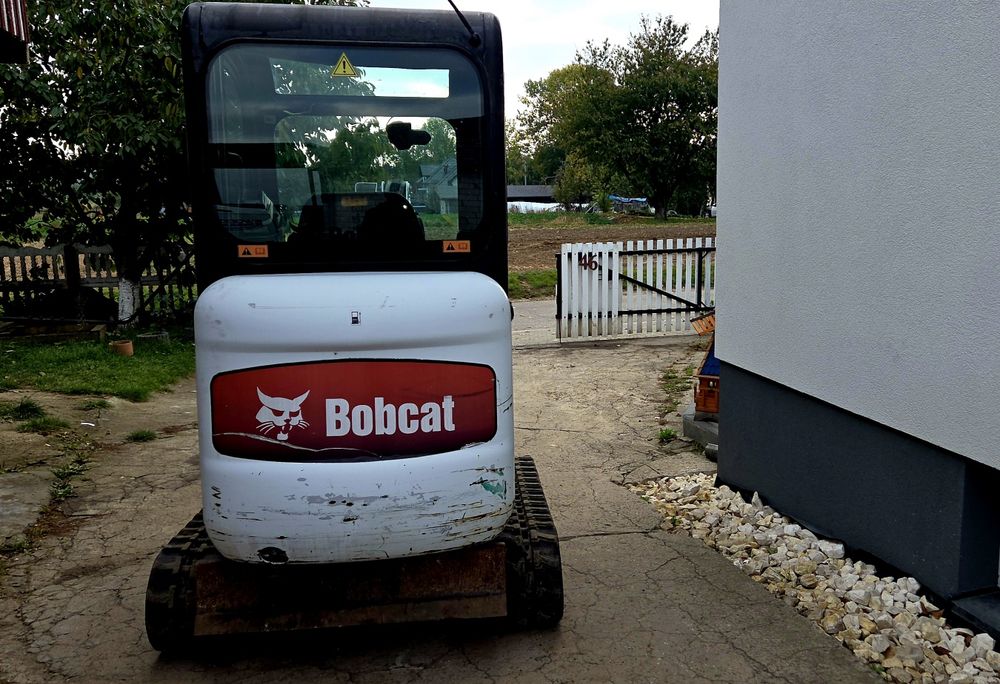 Minikoparka Bobcat 323J 322 2005r