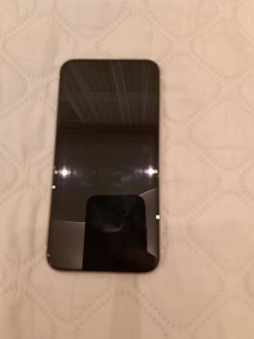 Продаю айфон 11 128гБ