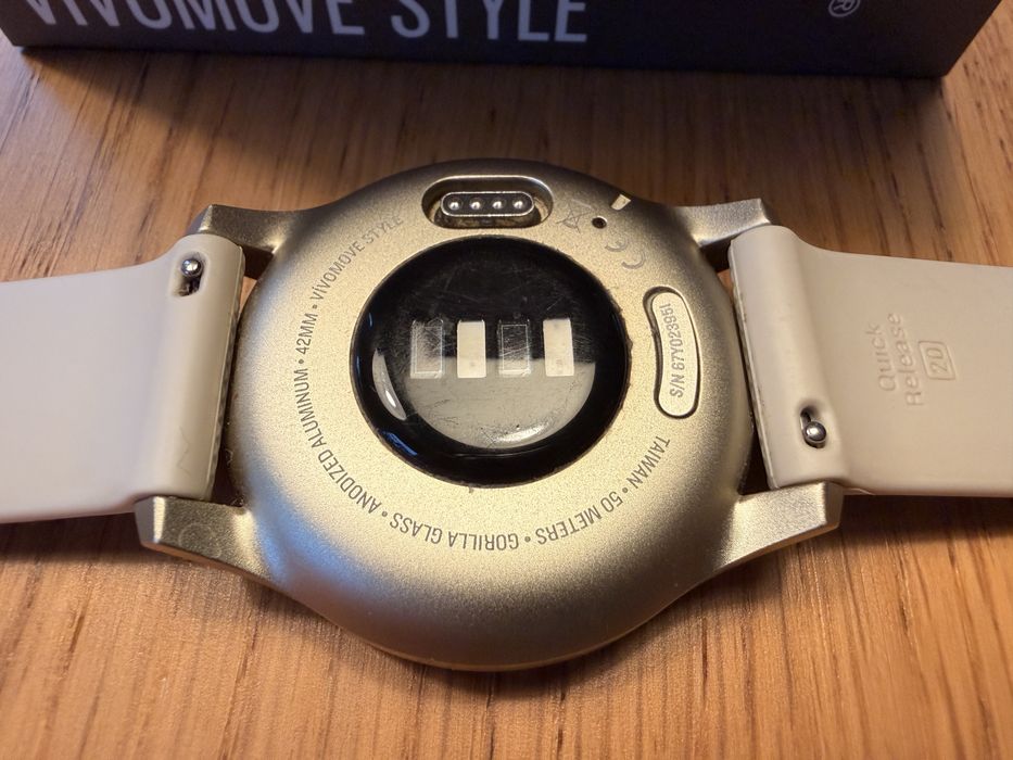 Garmin Vivomove Style