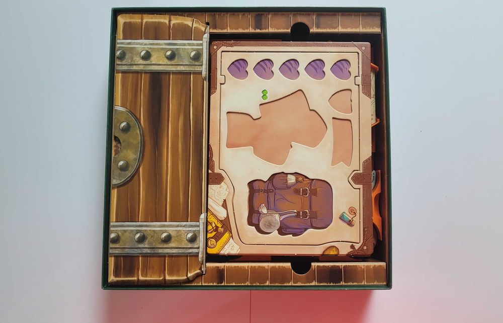 Insert / organizer | Kroniki zamku Avel Paczkowo • OLX.pl