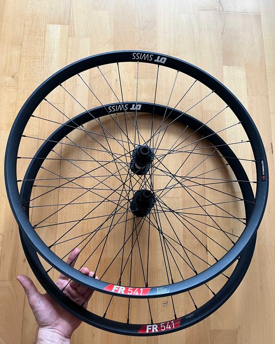 Koła MULLET 29 i 27,5 BOOST DT Swiss 350 + FR 541 Trail Enduro FR DH