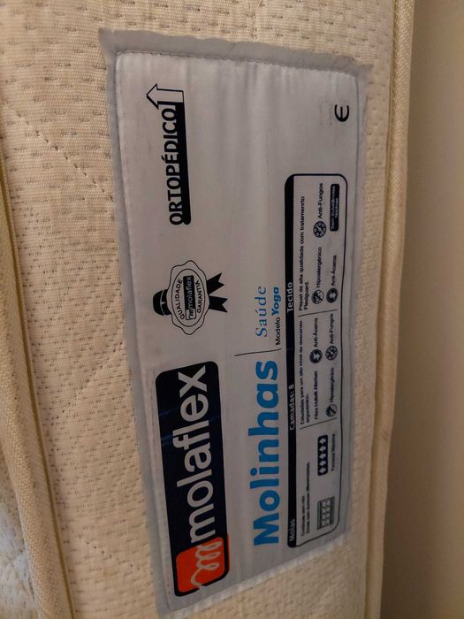 Cama Casal Madeira Maciça + Colchão Molaflex
