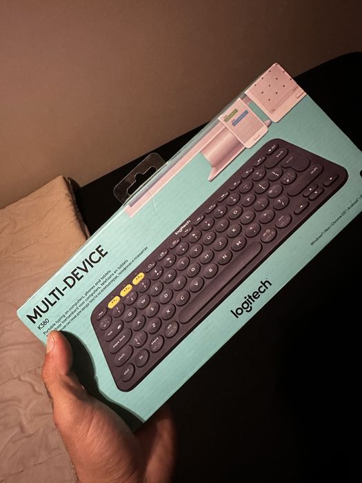 Mini Bluetooth Keyboard439552128655697921