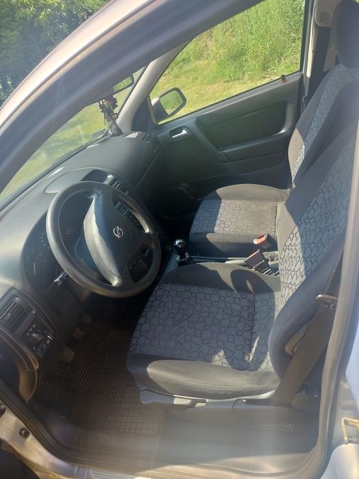 Sprzedam opel astra 1.6