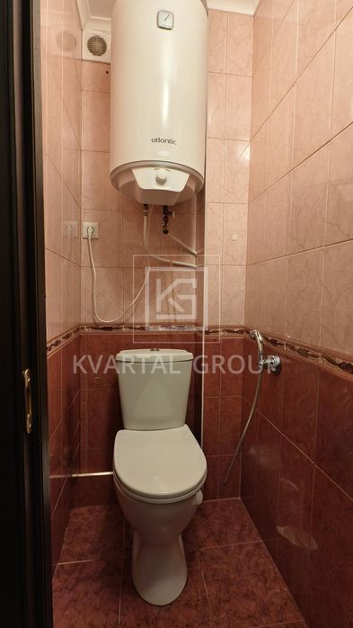 ВЕЛИКА 1 кімнатна з ремонтом