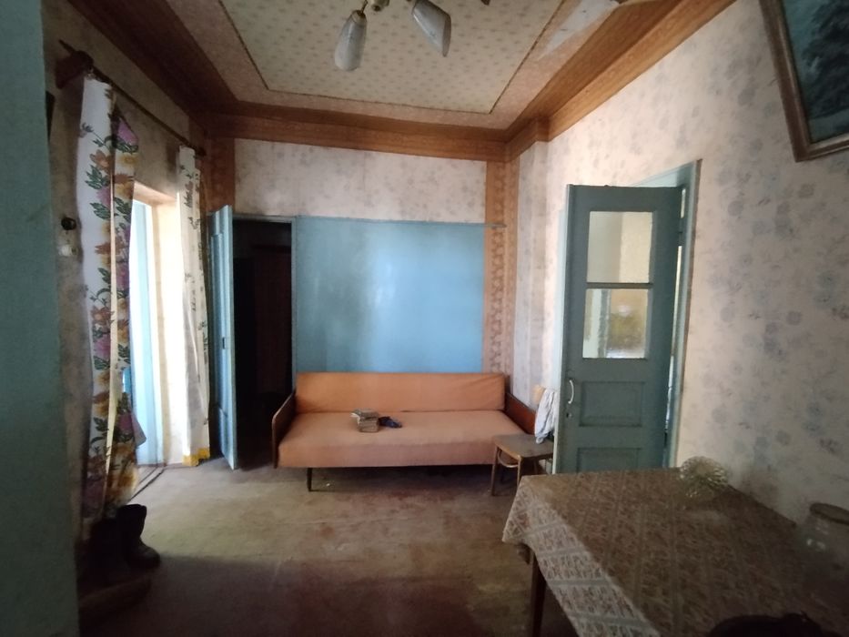 Цегляна частина будинку, окрема адреса, свій двір, Малин, 5 сот. землі