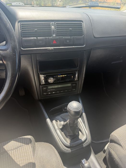 VW Golf 1.9 TDI PD130