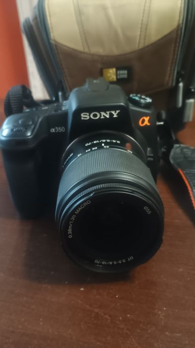 Lustrzanka Sony Alpha 350 z kartą 4gb Cf