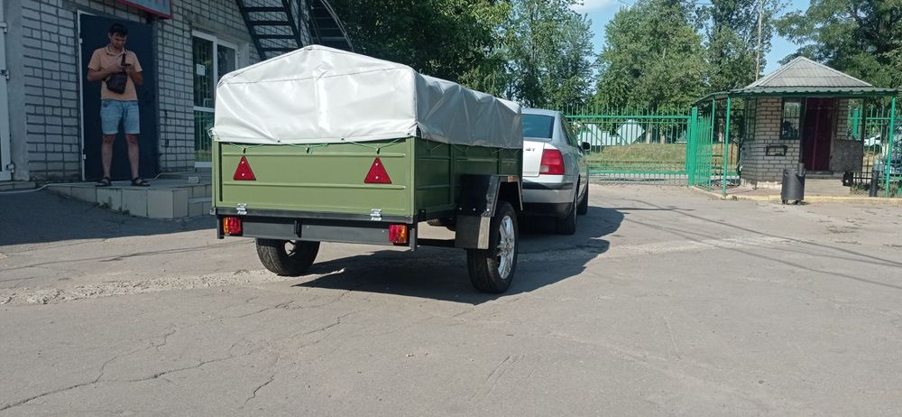 Причіп одноосний продам