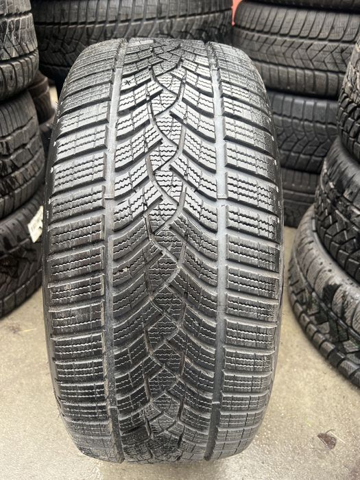 #Opona Goodyear 245/40/19 pojedynka