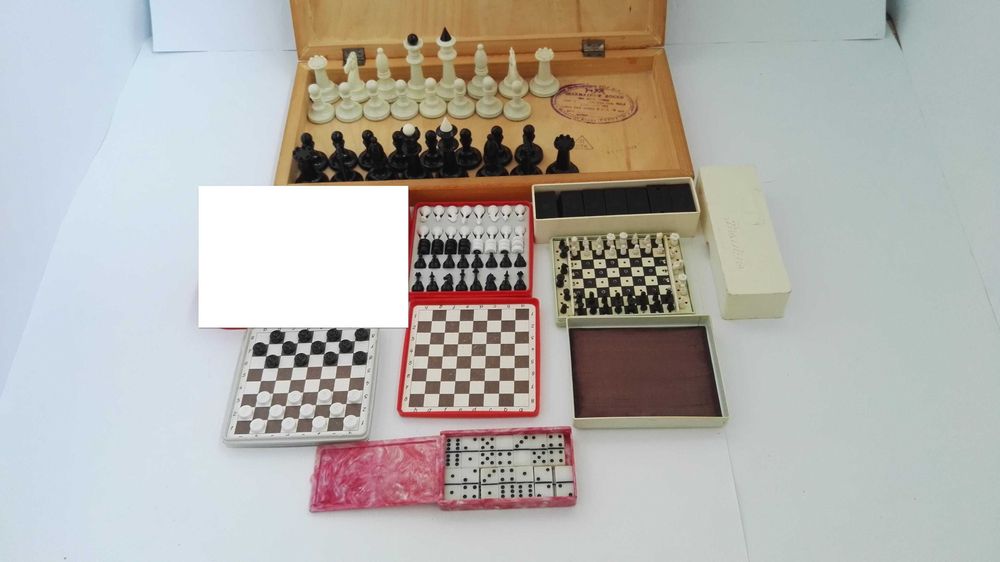 Шахматы, шашки, домино настольные и дорожные(УССР).