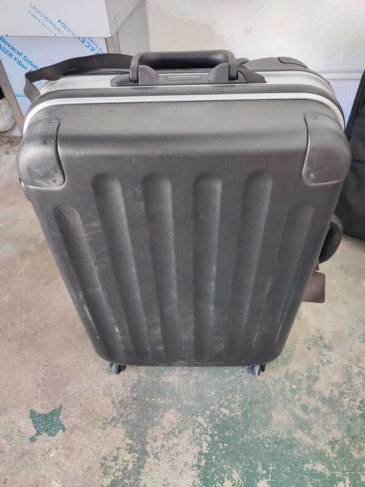 Malas Trolley em bom estado