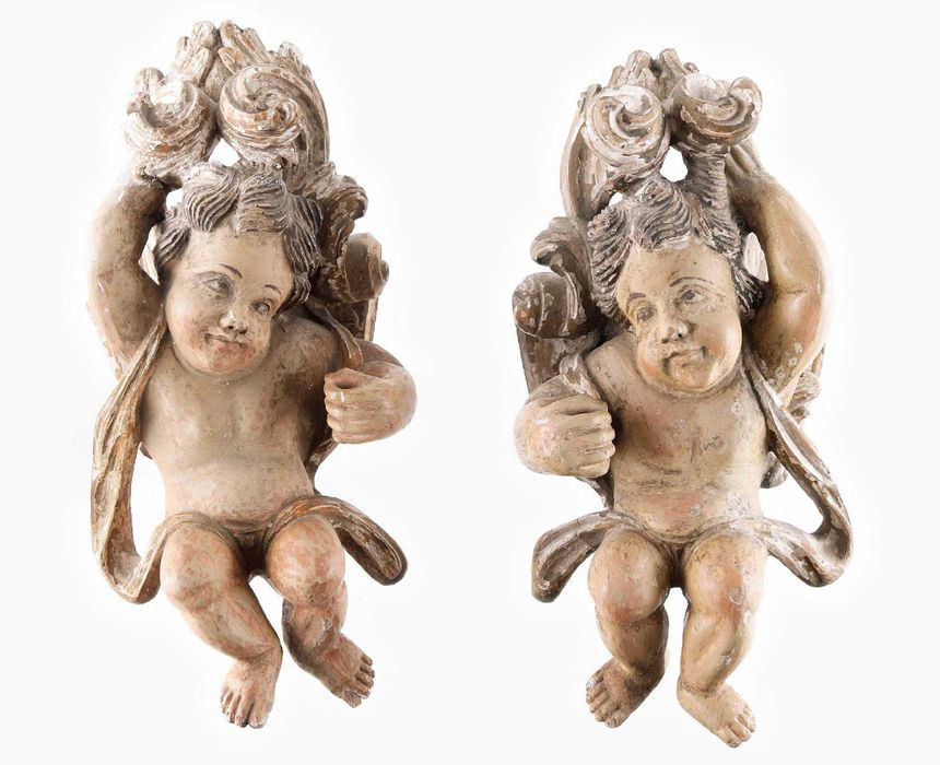 Busto antigo de Querubim