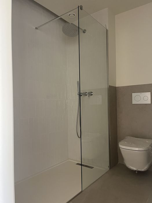 T1 Novo com Piscina e Varanda - Telheiras