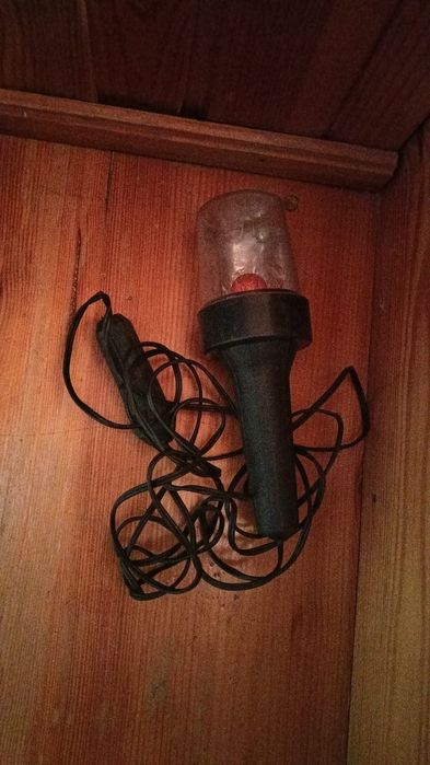 Lampka do samochodu żółta